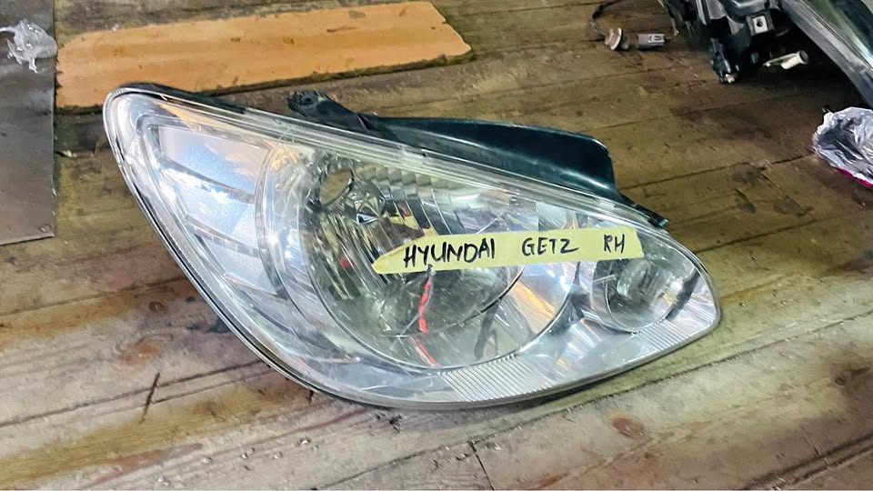 Hyundai Getz headlight - Private Seller Hyundai Getz headlight - Private Seller