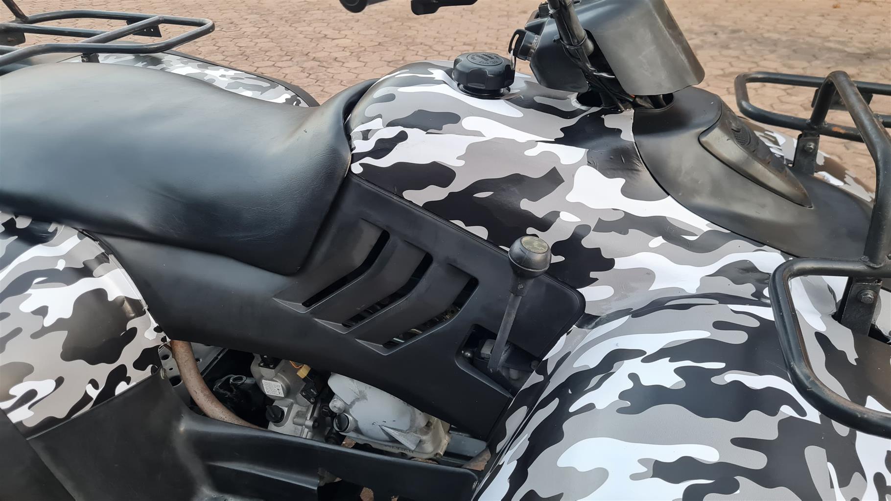 Linhai rustler 300 2x4 atv quadbike