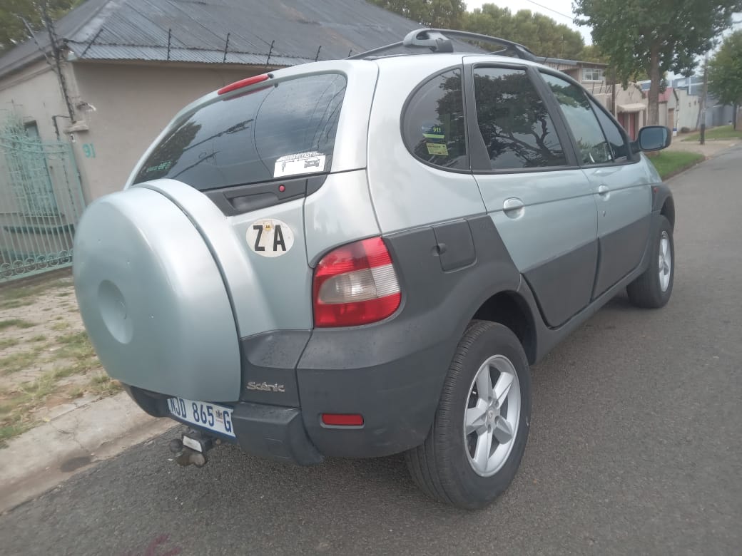 Used 2002 Renault Scenic 1.6 Expression - Private Seller Used 2002 Renault Scenic 1.6 Expression - Private Seller