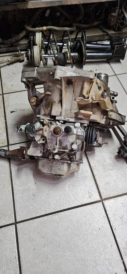 FIAT uno spares - Private Seller FIAT uno spares - Private Seller