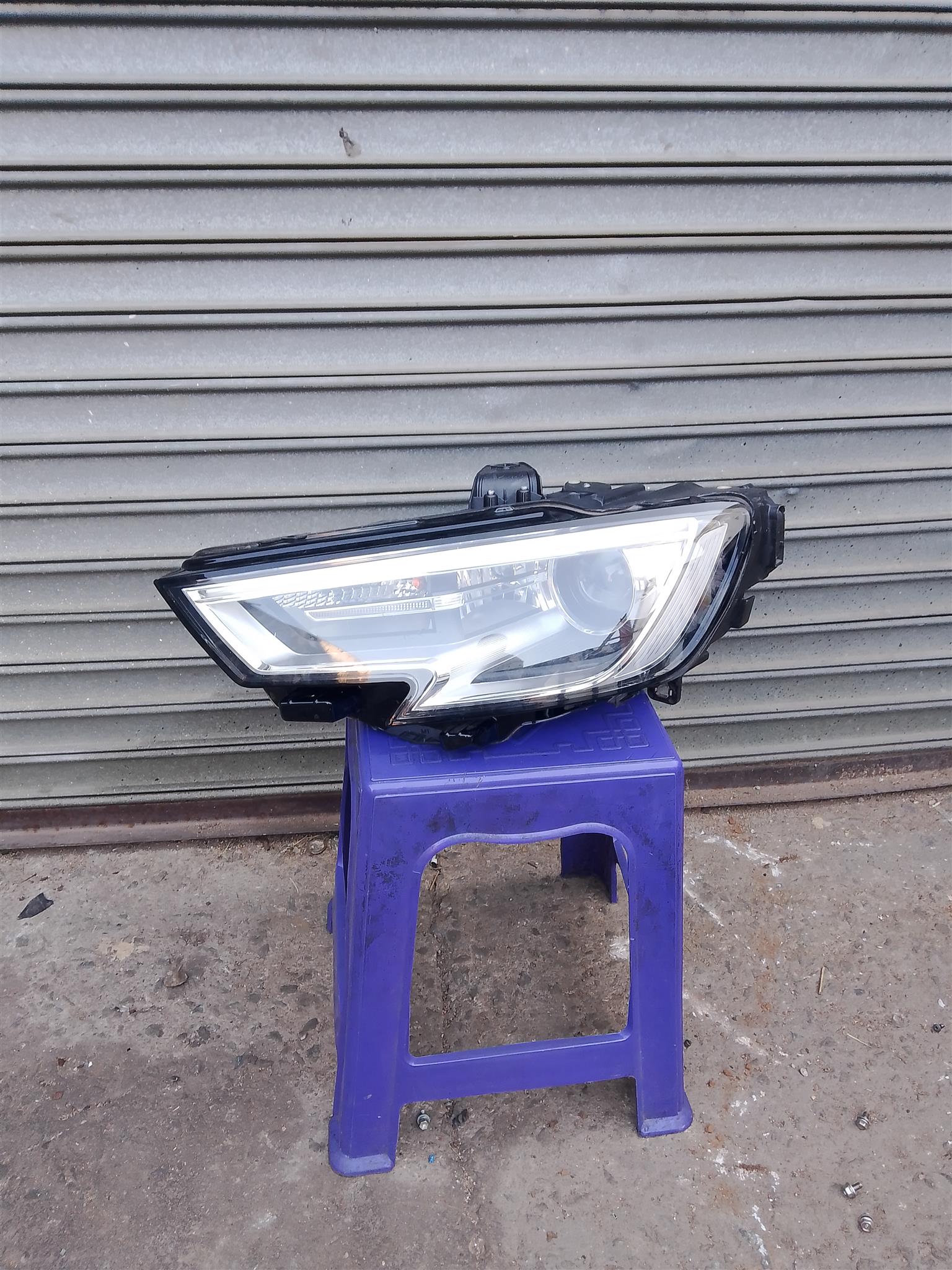 Audi A3 Headlight - Private Seller Audi A3 Headlight - Private Seller