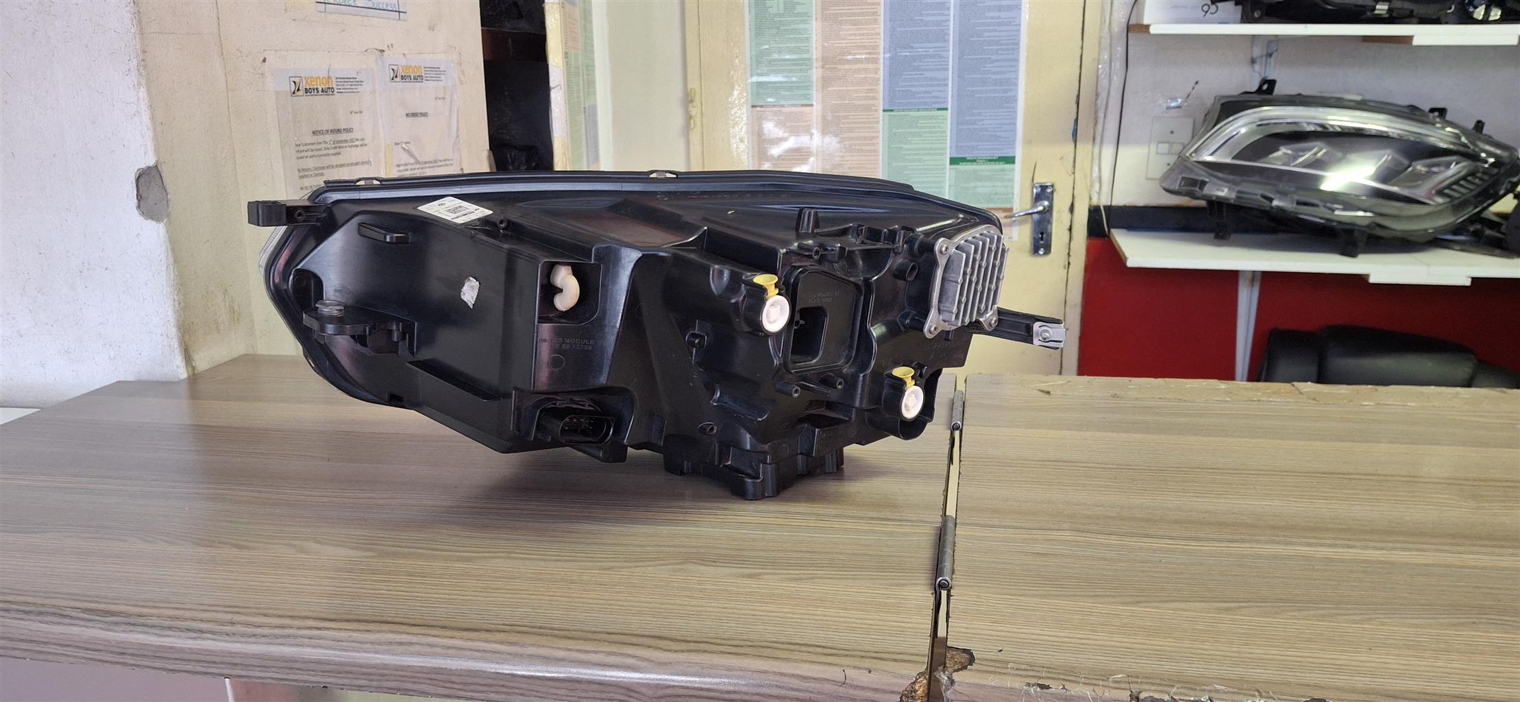 2023 VW TAIGO R LINE IQ HEADLIGHT RIGHTSIDE AVAILABLE FOR SALE - Private Seller