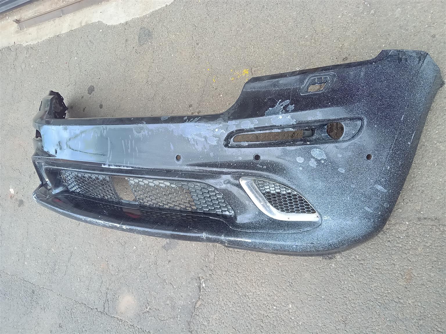 Jeep Cherokee SRT8 Front Bumper - Private Seller Jeep Cherokee SRT8 Front Bumper - Private Seller
