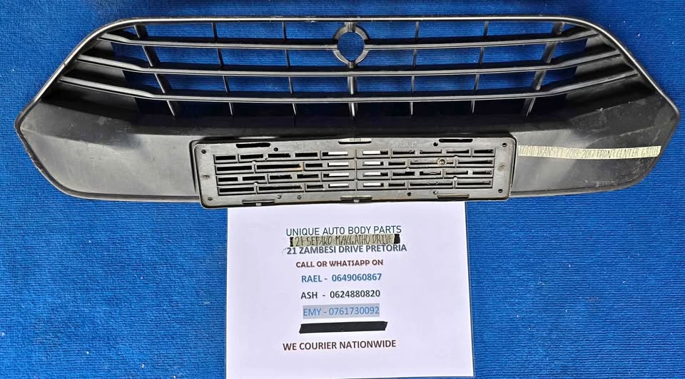 Ford Transit Center Grill - Private Seller Ford Transit Center Grill - Private Seller