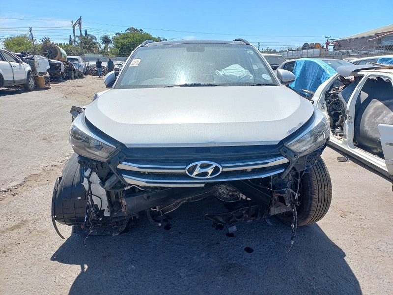 Tucson 2.0 Elite A/T 2017 Stripping for parts - Private Seller Tucson 2.0 Elite A/T 2017 Stripping for parts - Private Seller