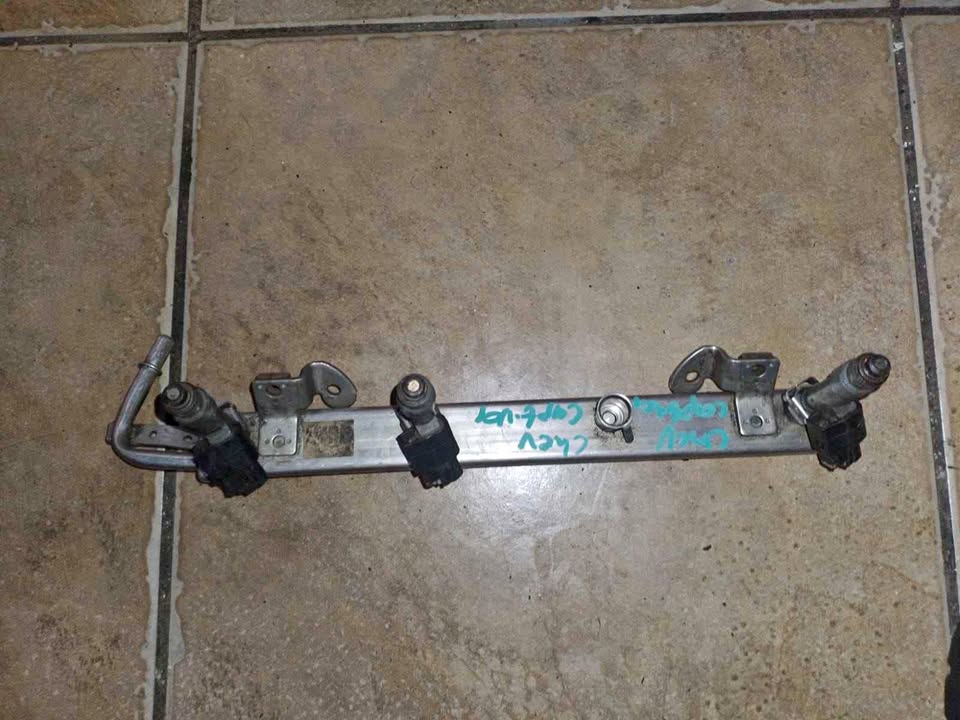 Chevrolet Captiva Injectors and Rail - Private Seller Chevrolet Captiva Injectors and Rail - Private Seller