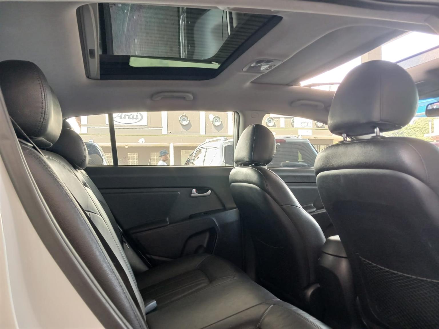 2011 KIA SPORTAGE 2.0 AWD Transmission: Automatic Mileage: 105000km Petrol