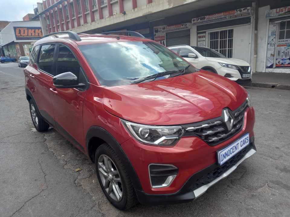 2022 RENAULT TRIBER 1.0 PETROL, AUTOMATIC TRANSMISSION, MAROON COLOUR