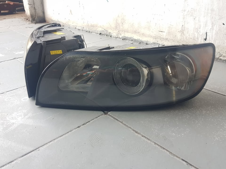 Volvo v50 Headlamps!! - Private Seller