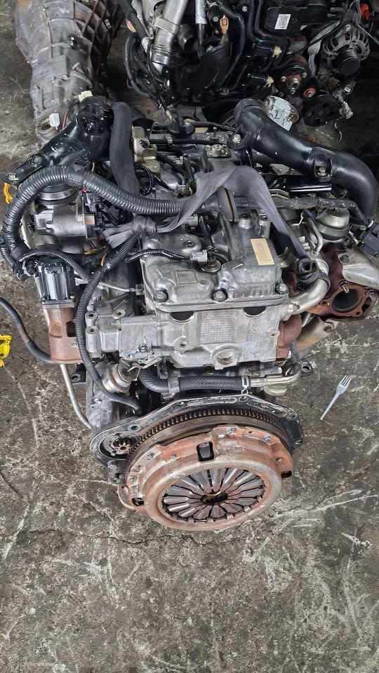 ISUZU D MAX 4JJ1 ALIMINIUM TAPPET COVER ,TOP FILTER ENGINE FOR SALE - Private Seller ISUZU D MAX 4JJ1 ALIMINIUM TAPPET COVER ,TOP FILTER ENGINE FOR SALE - Private Seller