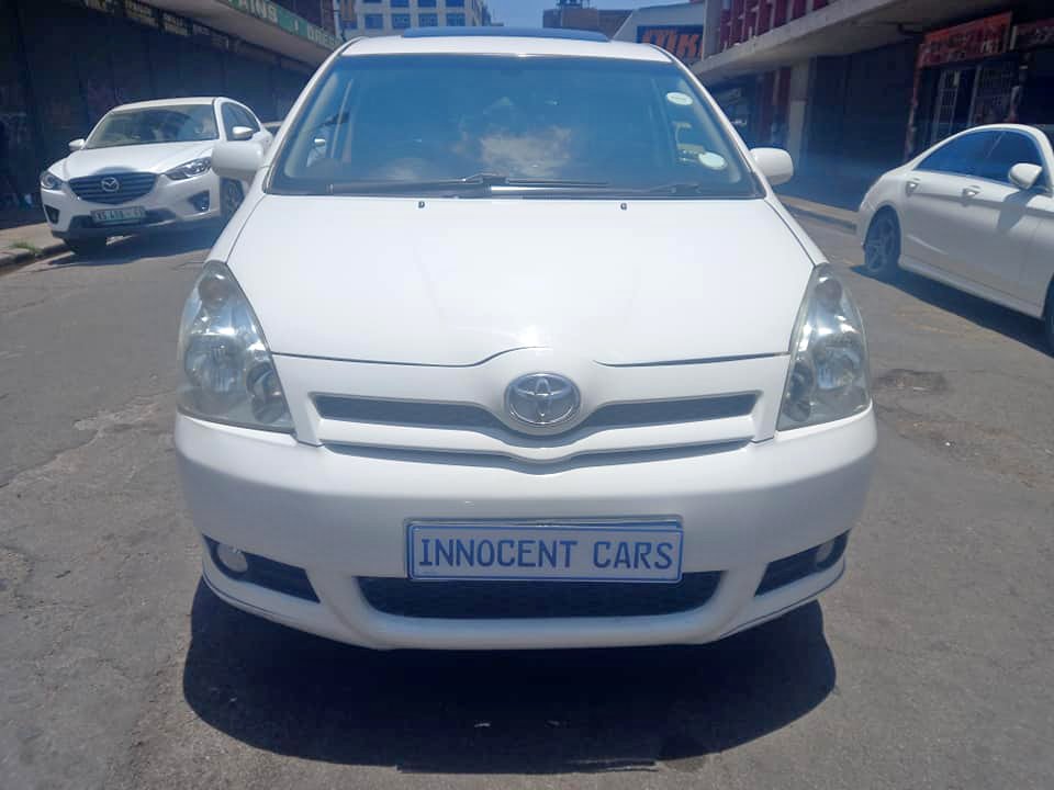 2006 TOYOTA COROLLA VERSO 1.8 ts MANUAL TRANSMISSION, WHITE COLOR 2006 TOYOTA COROLLA VERSO 1.8 ts MANUAL TRANSMISSION, WHITE COLOR