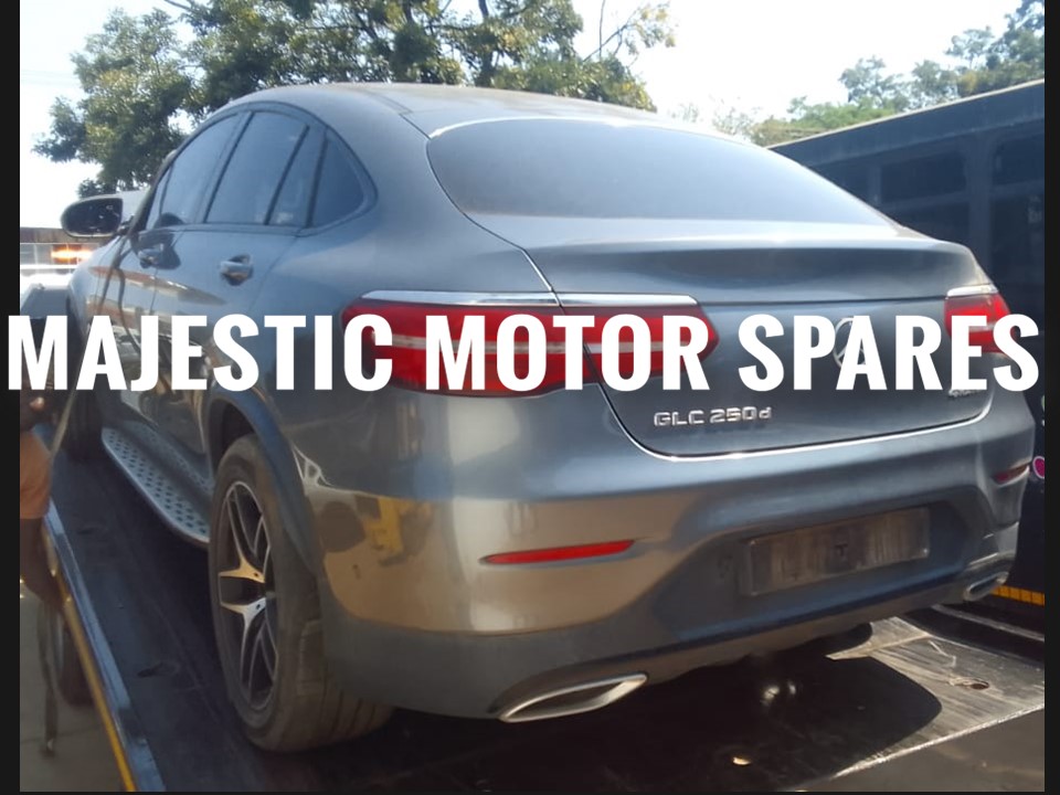 MAJ-3120 Mercedes Benz GLC250d W253 4matic spares - Grey