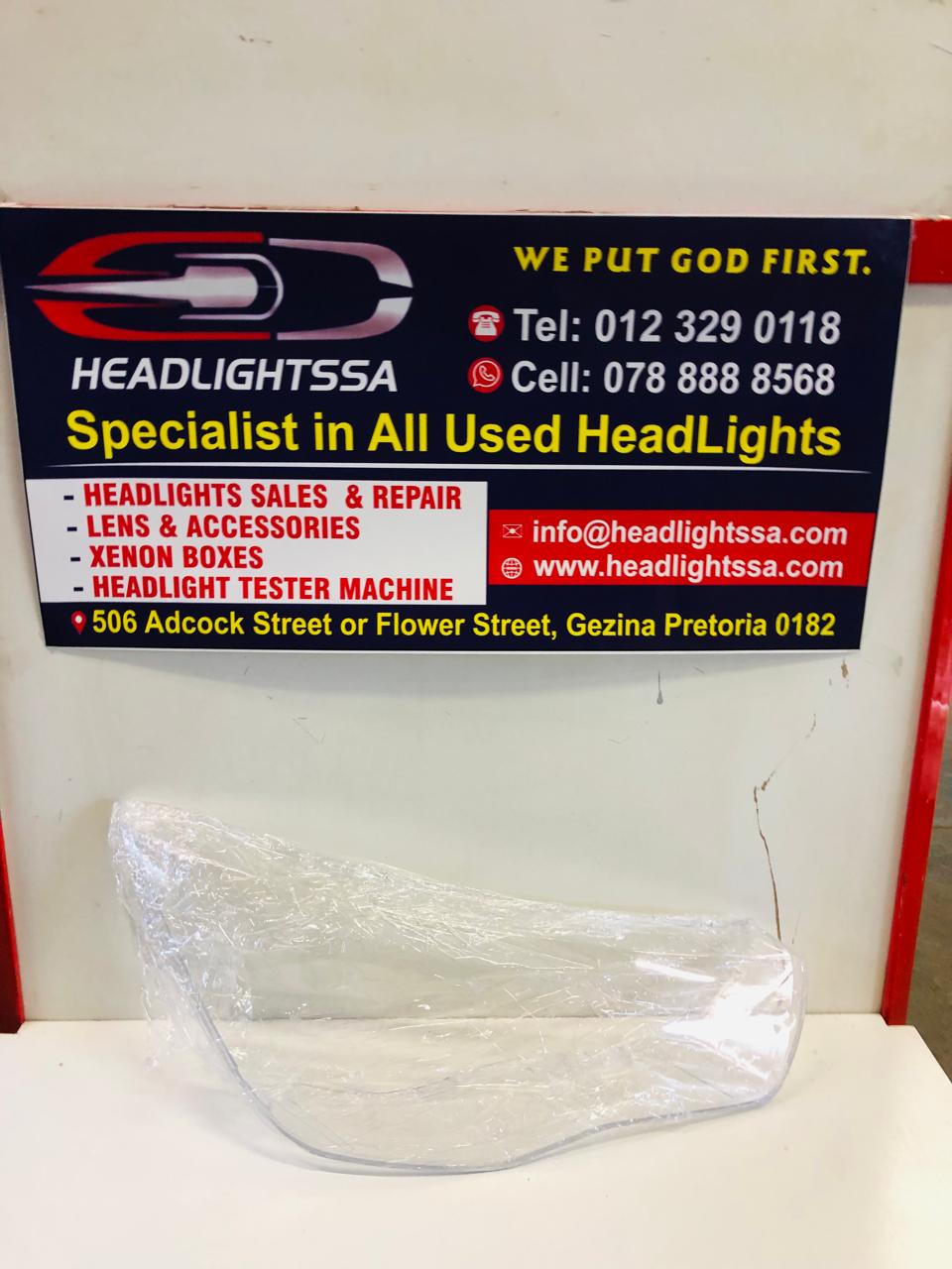 Audi A1 right side headlight replacement lens - Private Seller Audi A1 right side headlight replacement lens - Private Seller