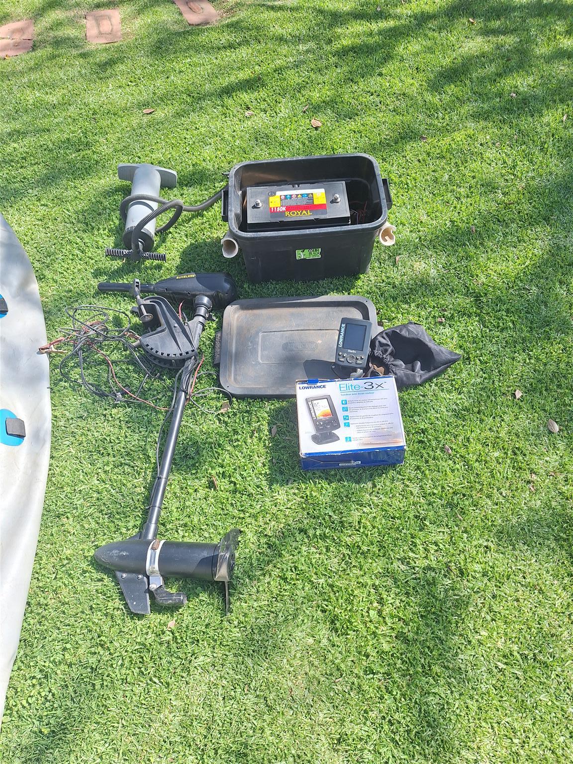 Inflatable boat with Fishfinder