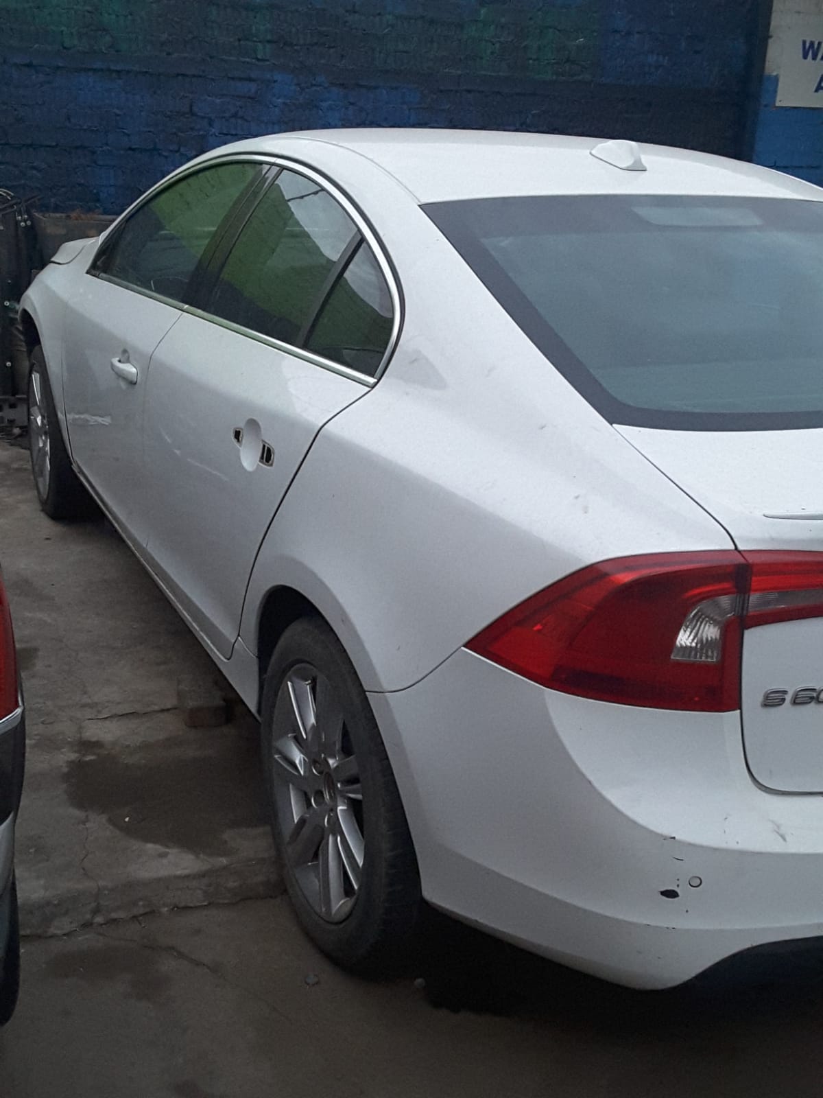 Volvo S60 1.6l T3 2012 Stripping for spares - Private Seller