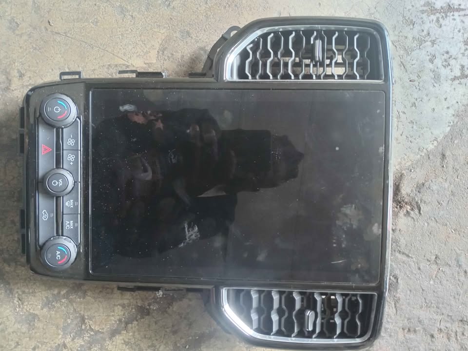 Ford Ranger car radio 2022 to 2024 - Private Seller