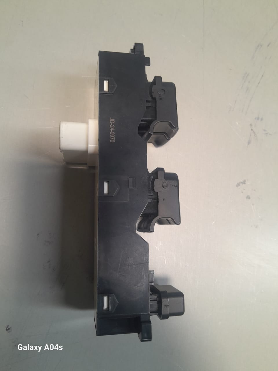 HYUNDAI I20 WINDOW CONTROL SWITCH FOR SALE - Private Seller