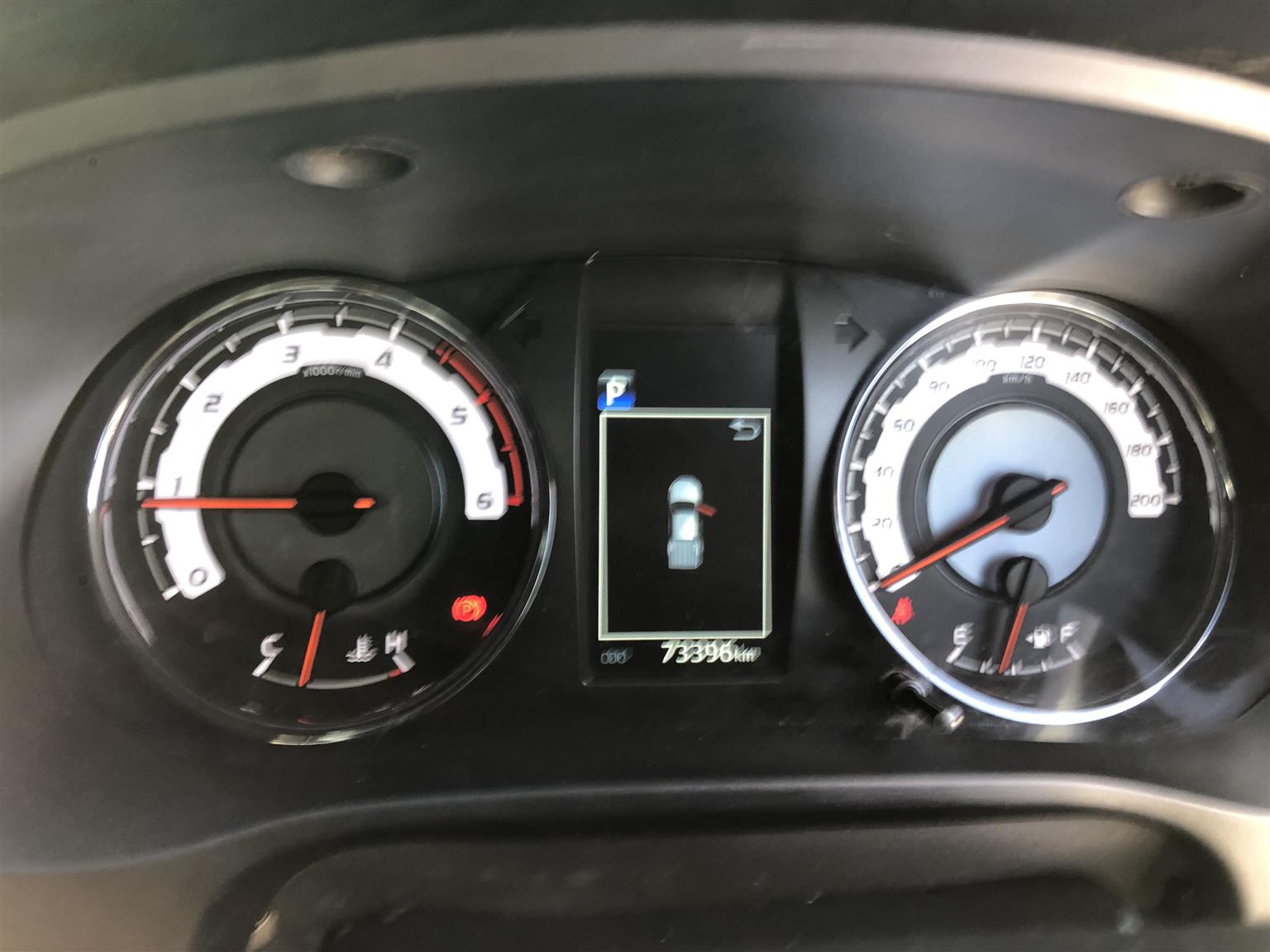 Used 2019 Toyota Hilux 2.8GD-6 double cab 4x4 Legend manual - Private Seller Used 2019 Toyota Hilux 2.8GD-6 double cab 4x4 Legend manual - Private Seller