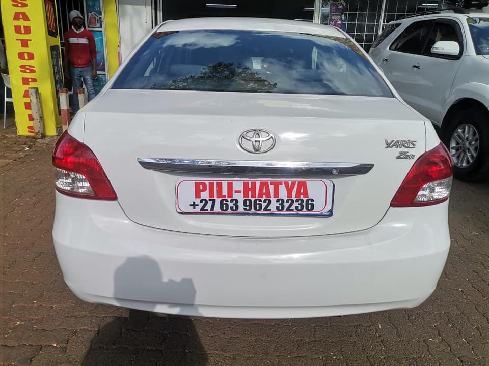 2012 TOYOTA YARIS 1.3 SEDAN MANUAL