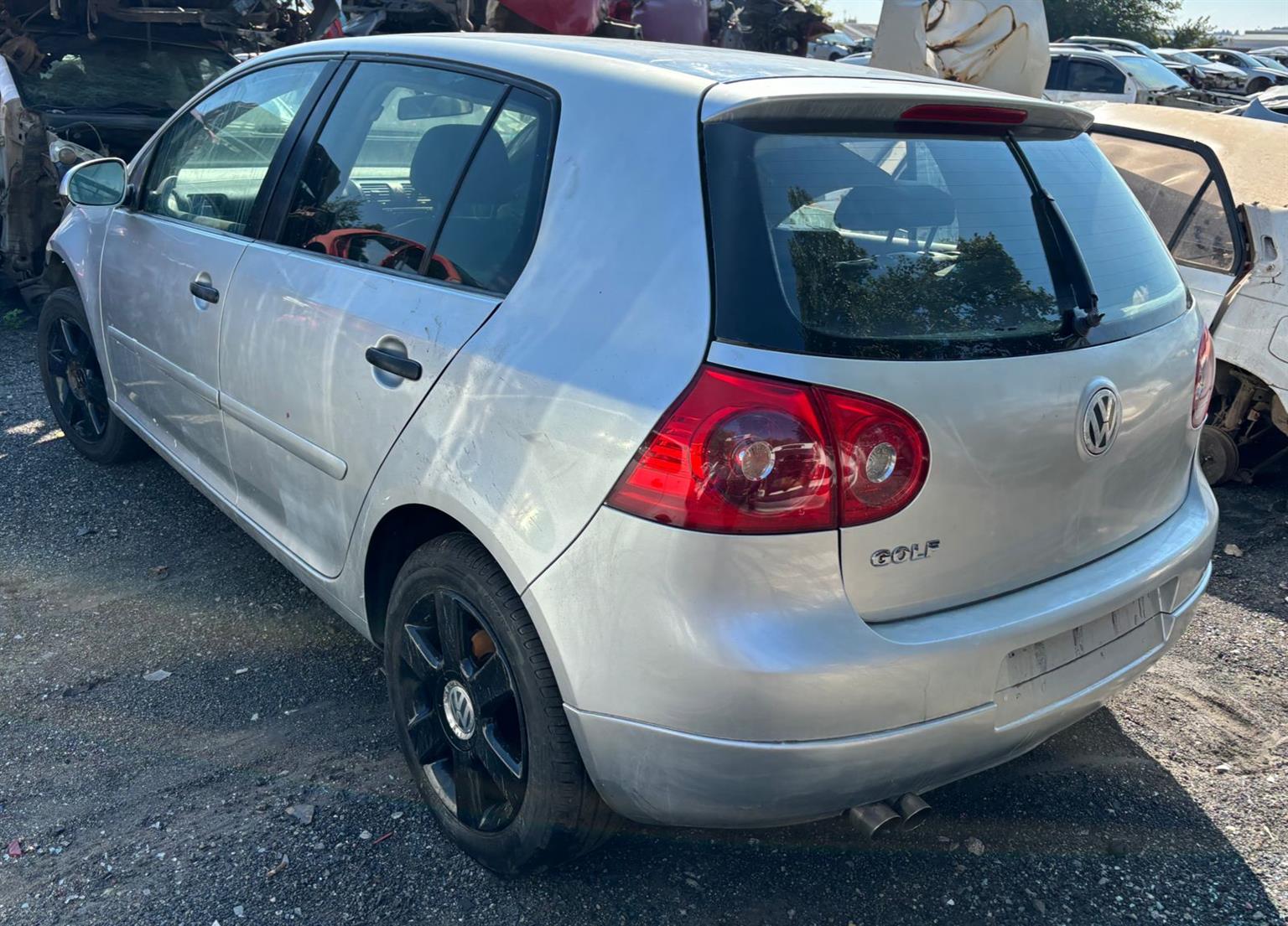 2008 1.6LT VW GOLF 5 #BGU FOR STRIPPING - Private Seller 2008 1.6LT VW GOLF 5 #BGU FOR STRIPPING - Private Seller