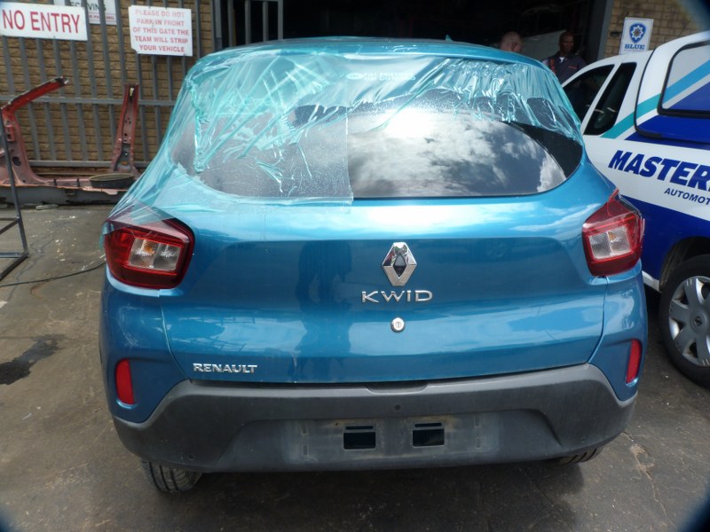 Renault Kwid 1.0 Dynamique Manual Blue - 2022 STRIPPING FOR SPARES - Private Seller