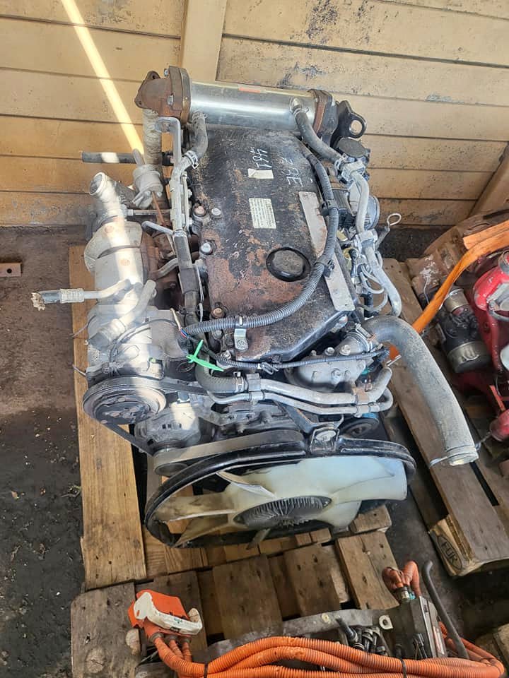 ISUZU 4HK1 ENGINE. EXCELLENT CONDITION. REDUCED TO CLEAR - Private Seller ISUZU 4HK1 ENGINE. EXCELLENT CONDITION. REDUCED TO CLEAR - Private Seller