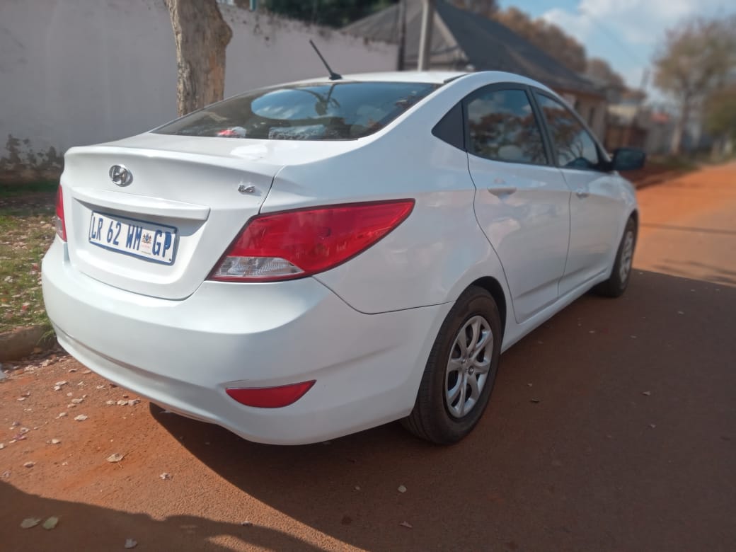 Used 2020 Hyundai Accent sedan 1.6 Fluid - Private Seller Used 2020 Hyundai Accent sedan 1.6 Fluid - Private Seller