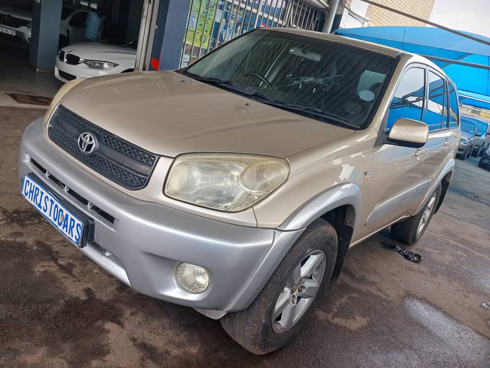2006 model Toyota Rav-4 hatchback automatic transmission VVTI petrol 2.0 engine capacity