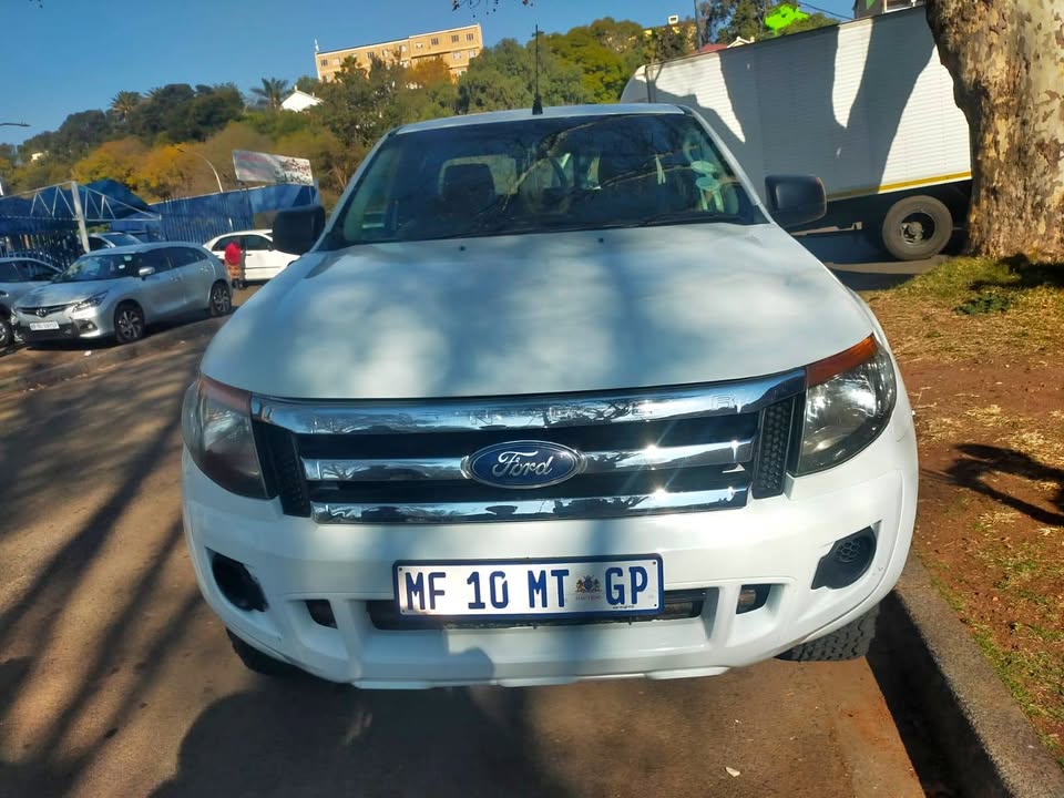 2012 Ford Ranger 2.2 4×2 club cab