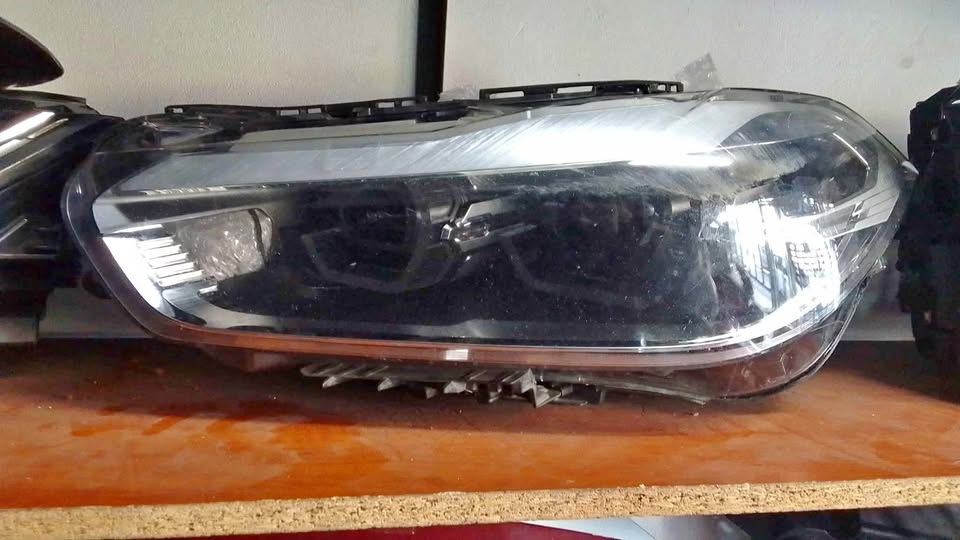 BMW X2 f39 headlight - Private Seller BMW X2 f39 headlight - Private Seller