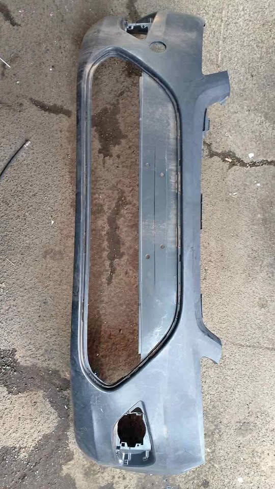 Ford Focus 2008 front bumper - Private Seller Ford Focus 2008 front bumper - Private Seller