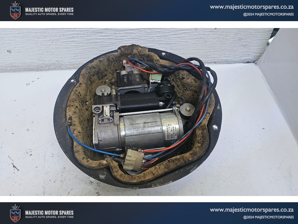 BMW X5 E53 Air Suspension Pump for sale - Private Seller