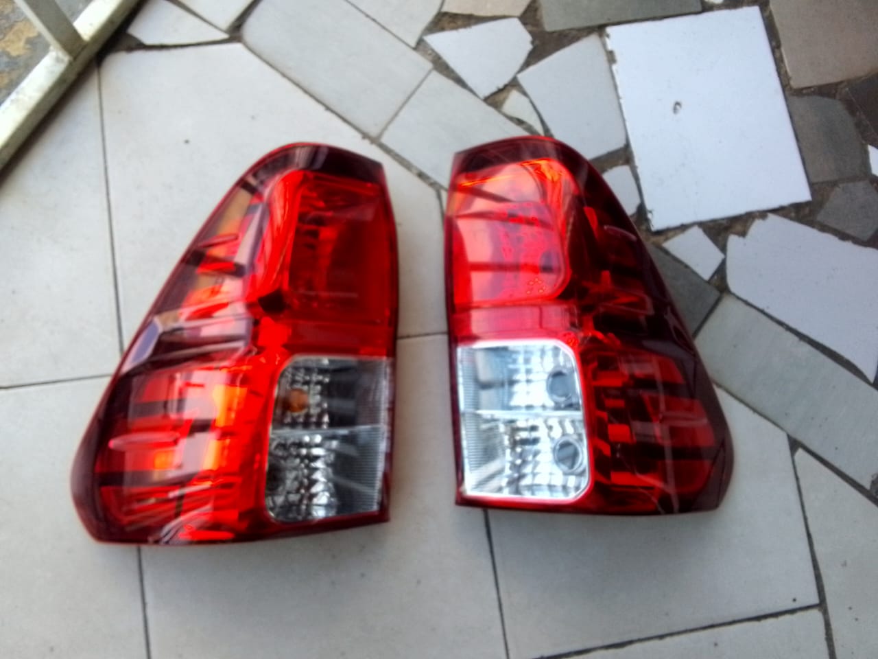 (2016-2020) TOYOTA HILUX GD6 LHS AND RHS REAR TAILIGHT - Private Seller (2016-2020) TOYOTA HILUX GD6 LHS AND RHS REAR TAILIGHT - Private Seller