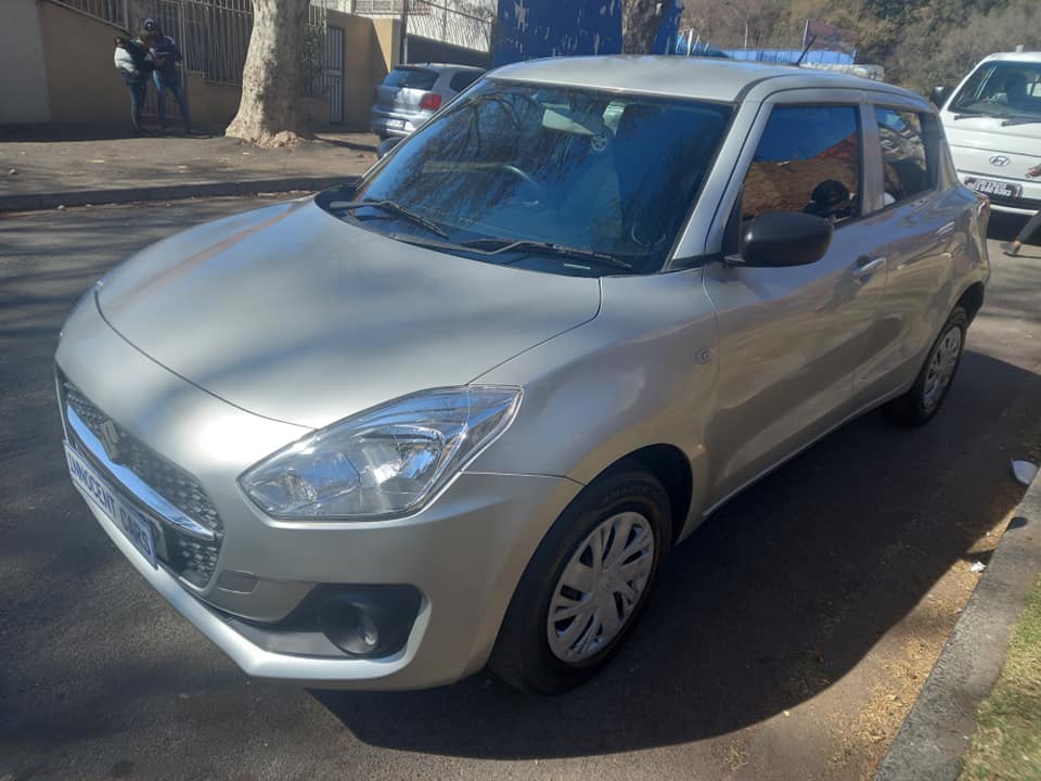2020 SUZUKI SWIFT HATCHBACK 1.2 ENGINE PETROL, MANUAL, SILVER COLOR, MILEAGE 57000KMS