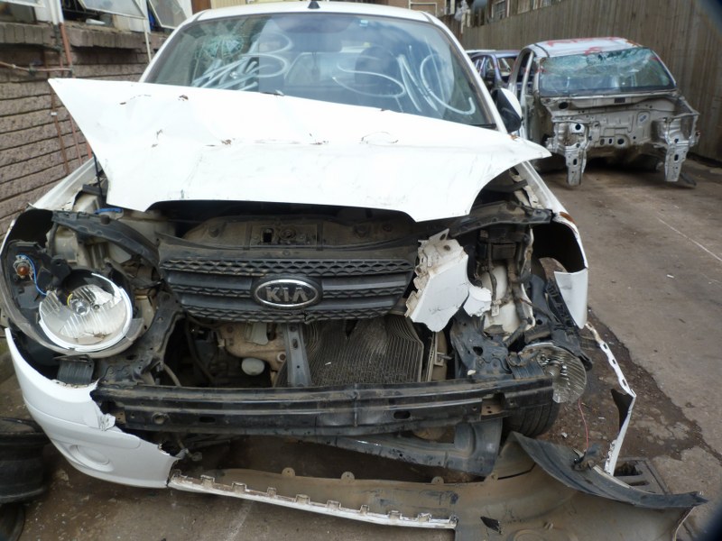Kia Picanto 1.1 Manual - 2010 spares - Private Seller Kia Picanto 1.1 Manual - 2010 spares - Private Seller