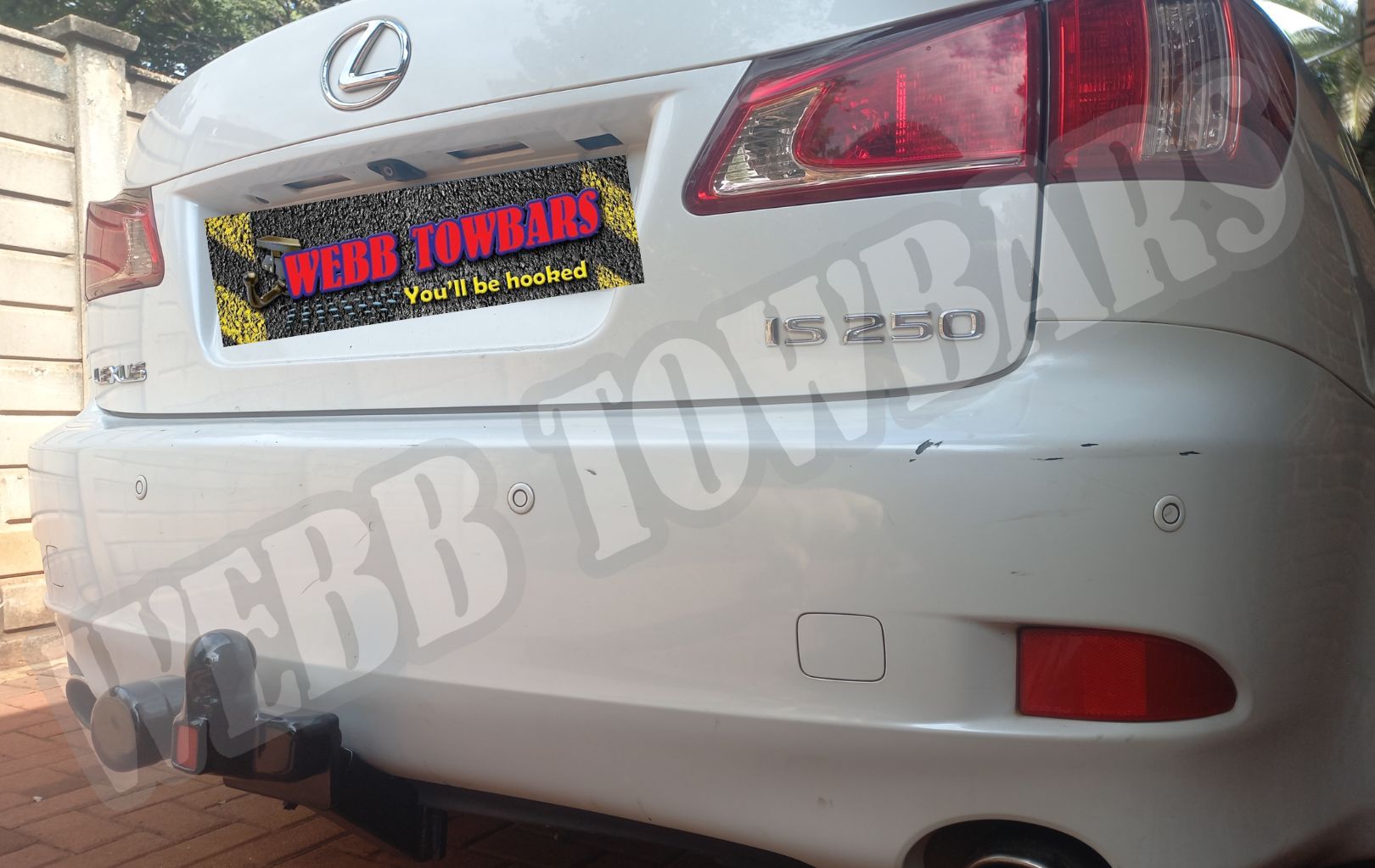 Lexus IS250 Standard/Detachable Towbars - Private Seller Lexus IS250 Standard/Detachable Towbars - Private Seller
