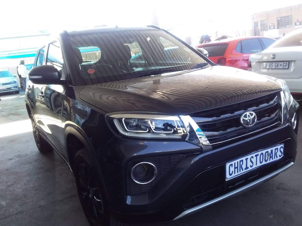 2021 Toyota Urban XS hatchback automatic 2021