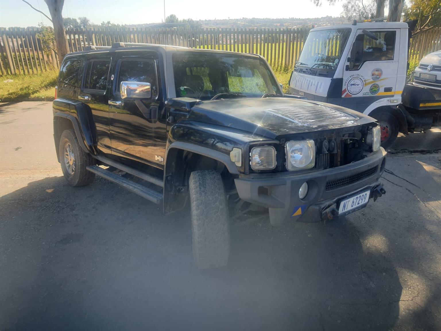 Hummer h3 stripping for parts Hummer h3 stripping for parts