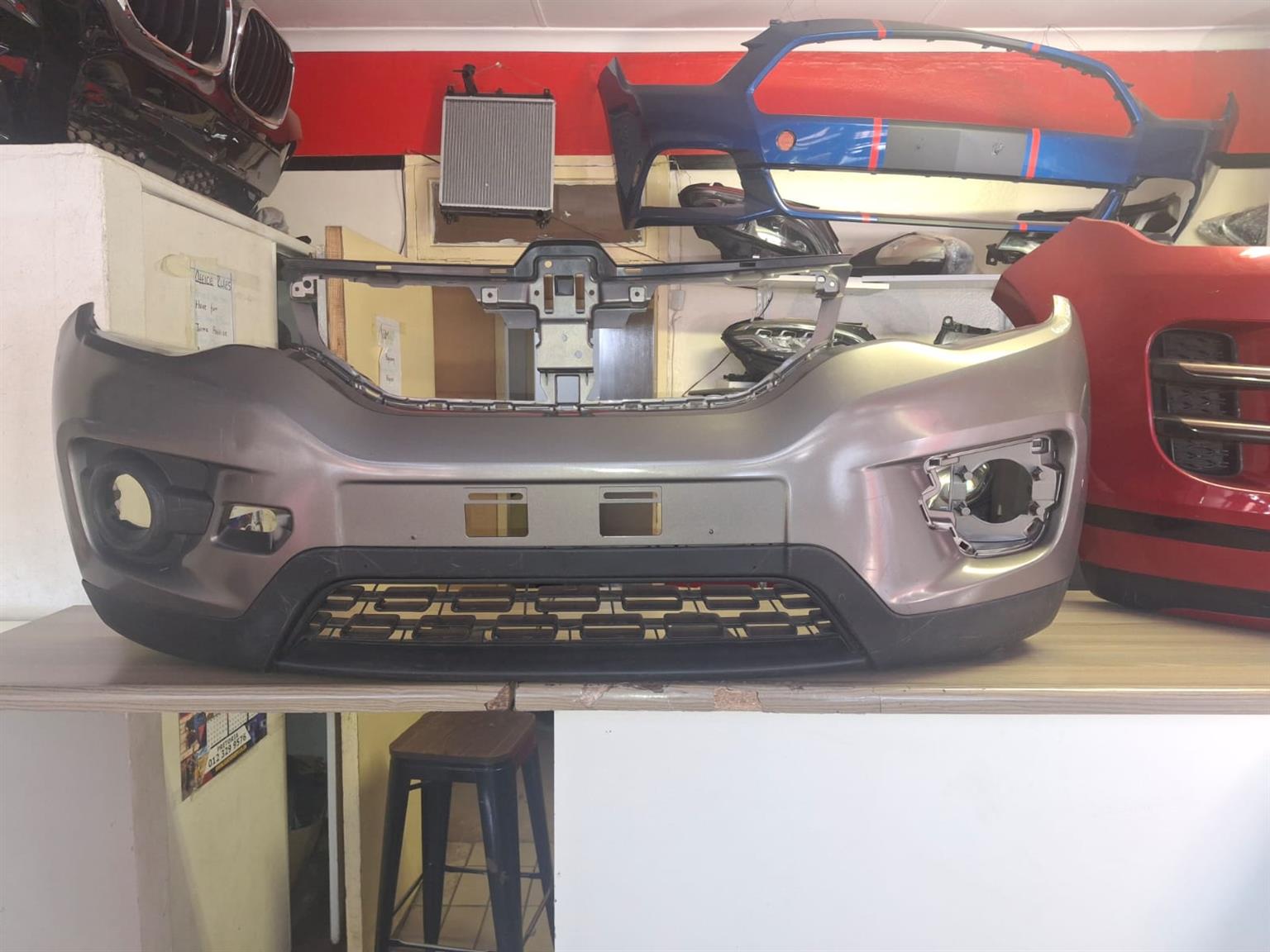 2018 RENUALT KWID FRONT BUMPER AVAILABLE FOR SALE - Private Seller 2018 RENUALT KWID FRONT BUMPER AVAILABLE FOR SALE - Private Seller