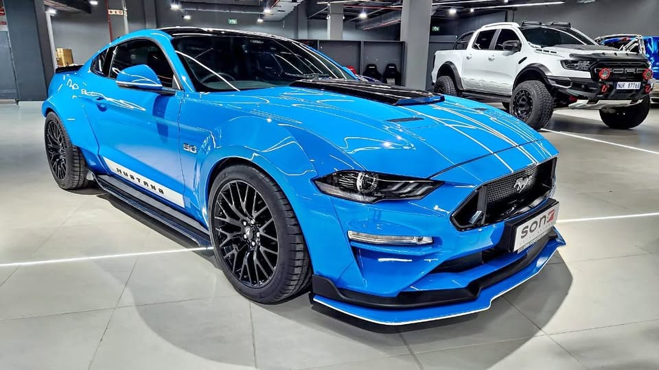Ford Mustang Accessories - Private Seller Ford Mustang Accessories - Private Seller