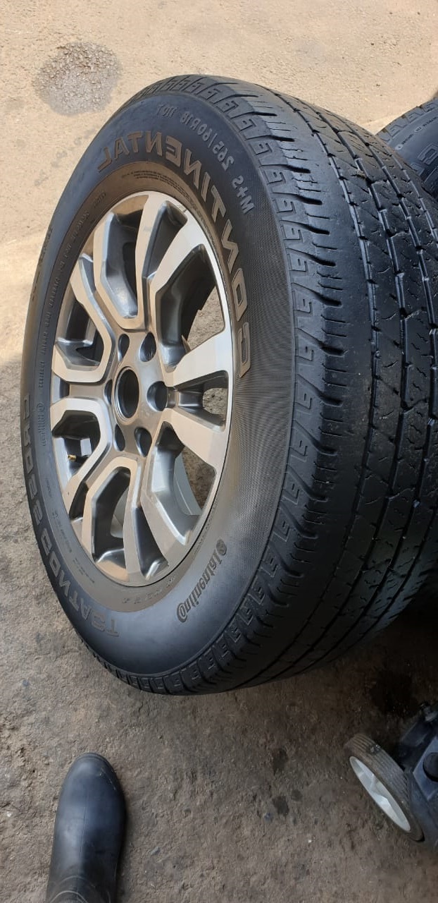 18inch Ford Ranger Wildtrack original mag with used 265/60/18 to use for spare w - Private Seller 18inch Ford Ranger Wildtrack original mag with used 265/60/18 to use for spare w - Private Seller