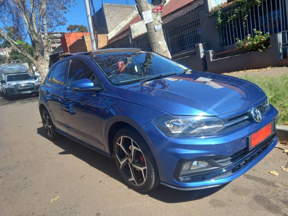 2020 VW Polo 8 Rline 1.0 Petrol, Manuel, Blue, 79000kms, R240,000. Leather Seats, Sunroof,