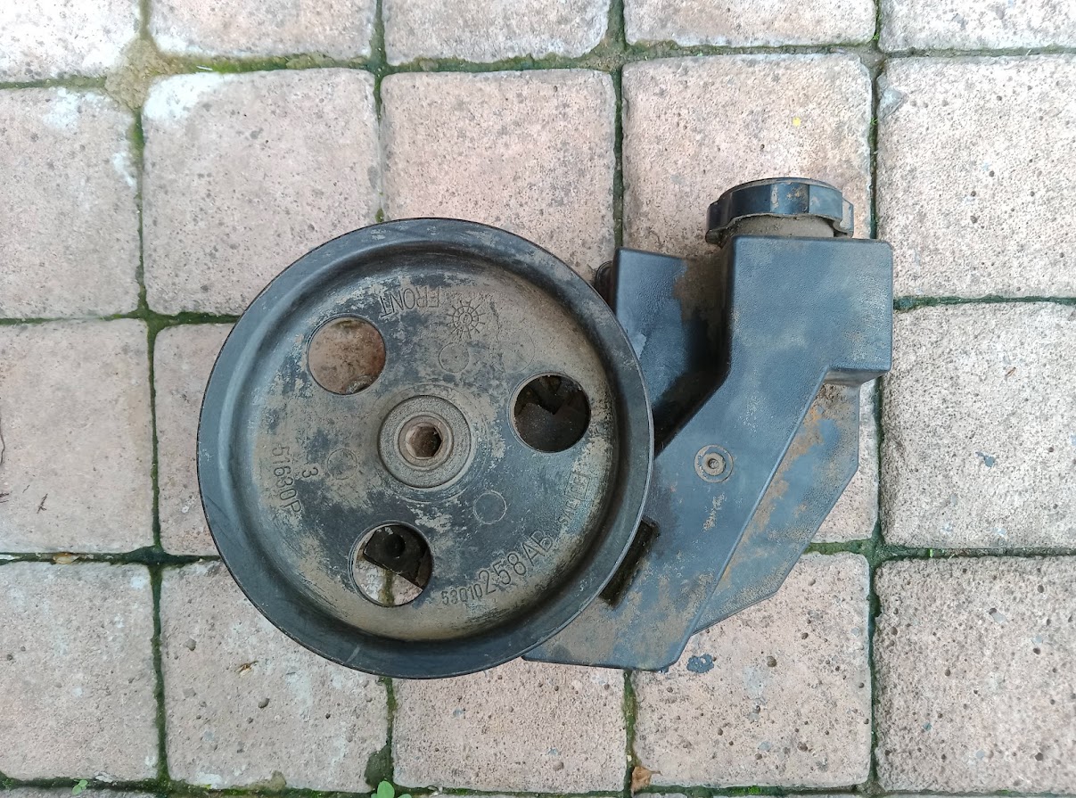 Jeep Grand Cherokee Power Steering Pump