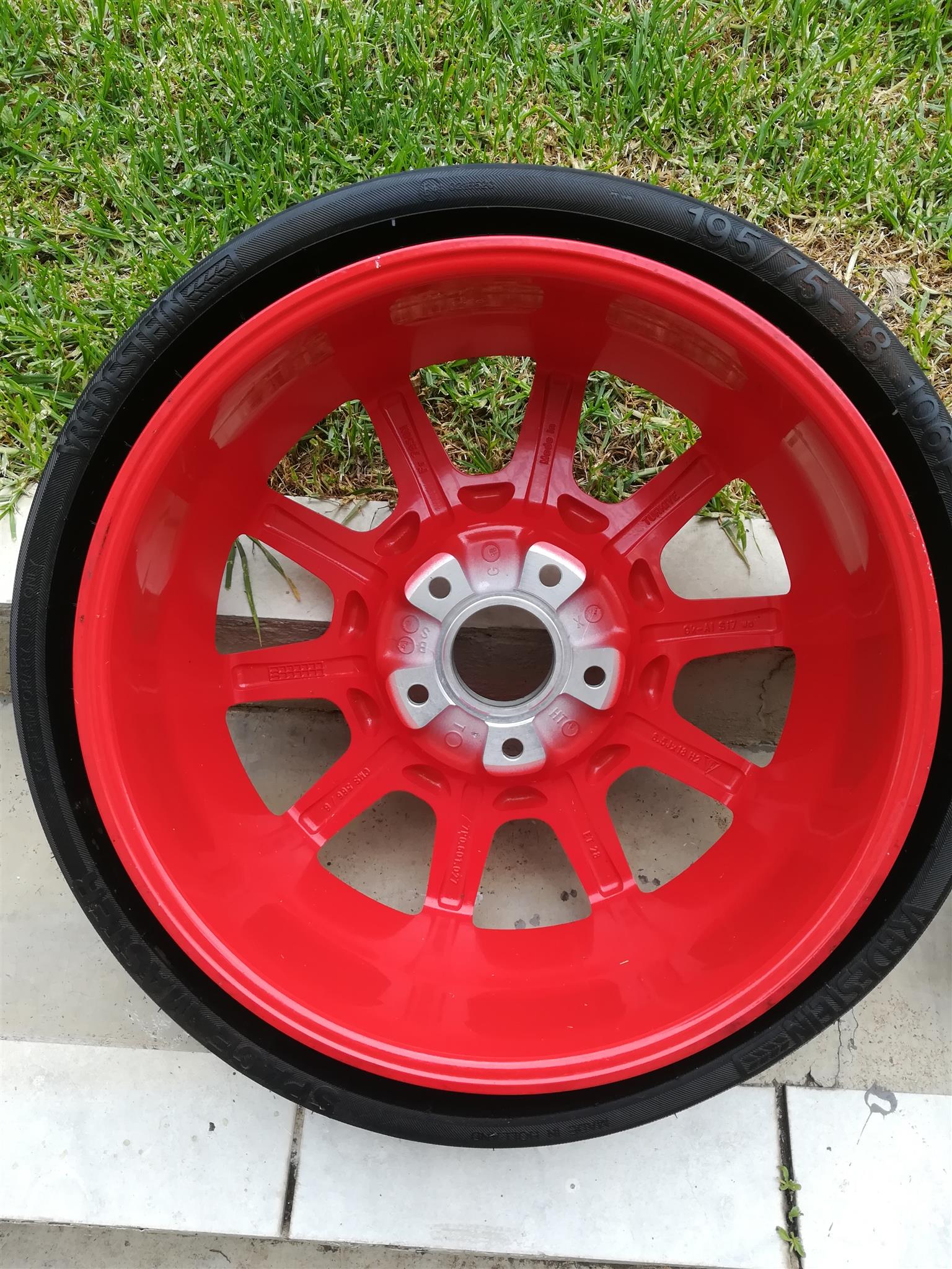 R9000 for the Unused New 18 inch Porsche Cayenne Space Saver Collapsible Spare W - Private Seller