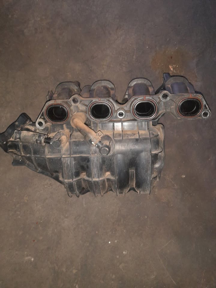 KIA RIO & HYUNDAI G4LA 1.2 INTAKE MANIFOLD - Private Seller KIA RIO & HYUNDAI G4LA 1.2 INTAKE MANIFOLD - Private Seller