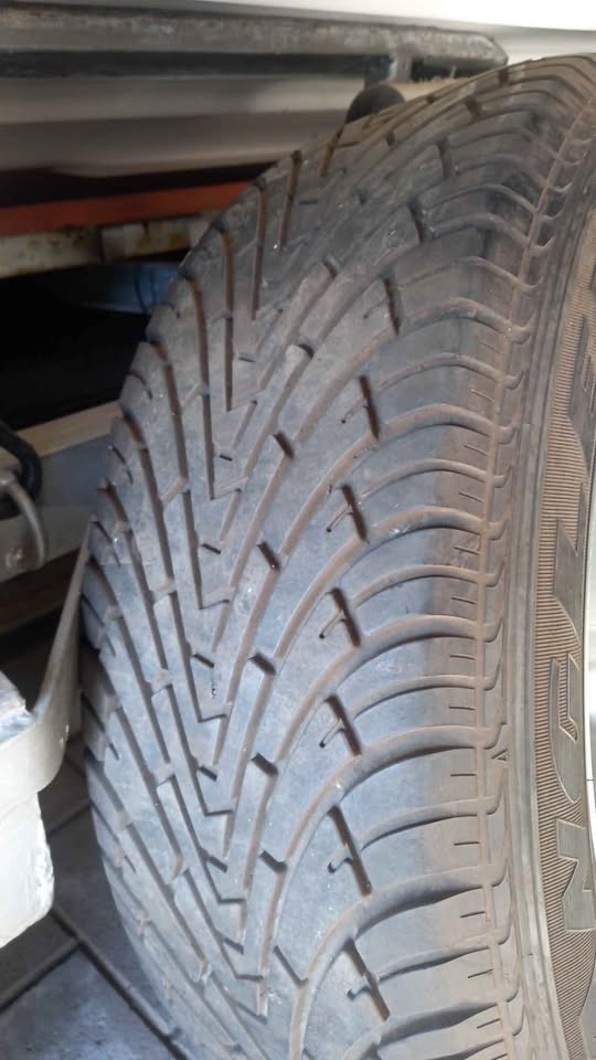 Jeep grand cherokee sparewheel - Private Seller