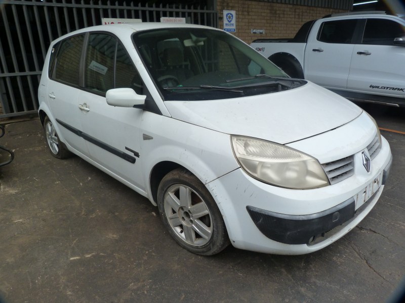 Renault Scenic II 1.6 Manual White - 2007 STRIPPING FOR SPARES - Private Seller Renault Scenic II 1.6 Manual White - 2007 STRIPPING FOR SPARES - Private Seller