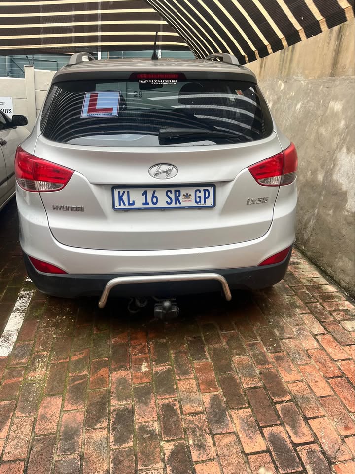 Used Hyundai ix35 2.0 Executive - Private Seller Used Hyundai ix35 2.0 Executive - Private Seller