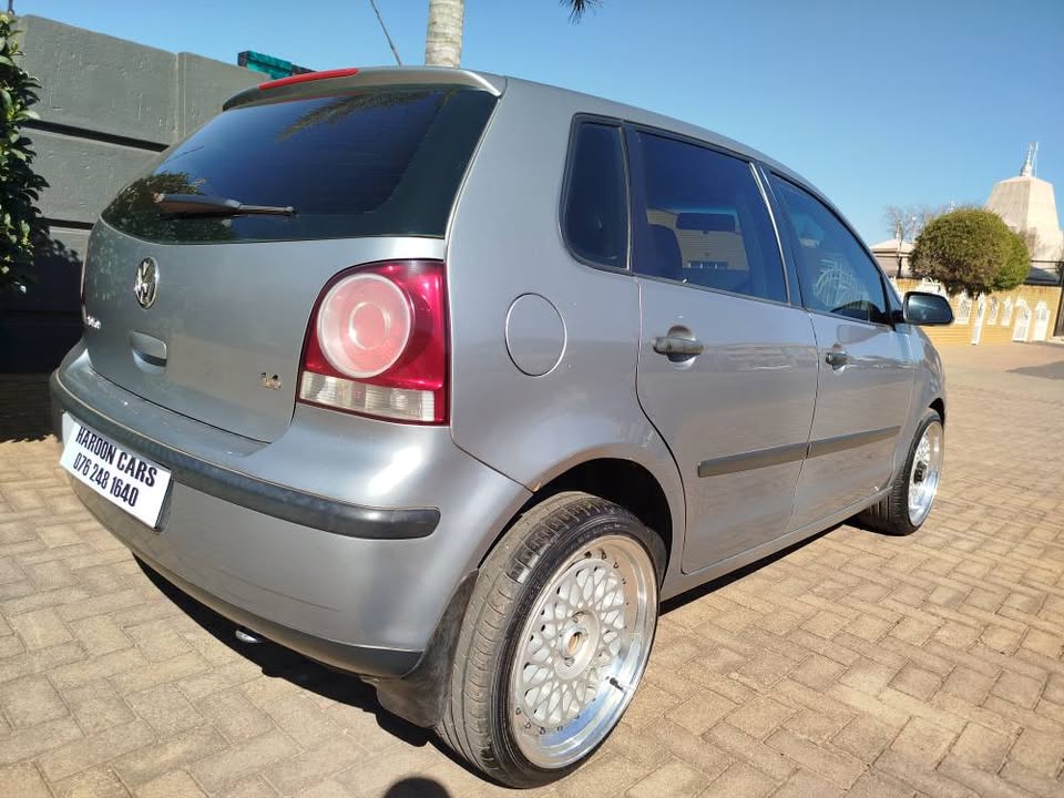 Call Haroon on 2008 Vw Polo 1.4i Bujwa 17 inch BBS Mags Sound System