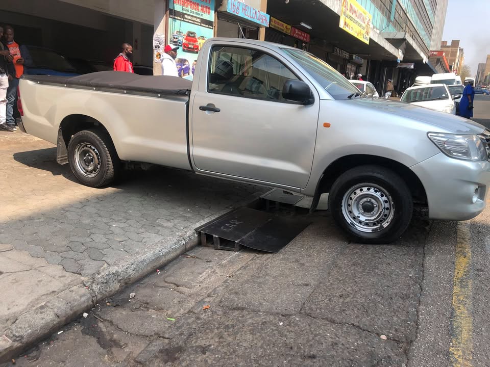 2013 Toyota hilux 2.0